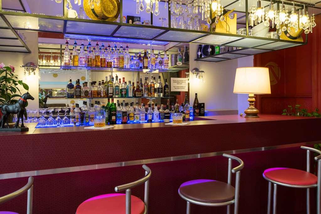 Urban Style, Hotel Le Cheval Noir, Saint-Etienne Restaurant bilde