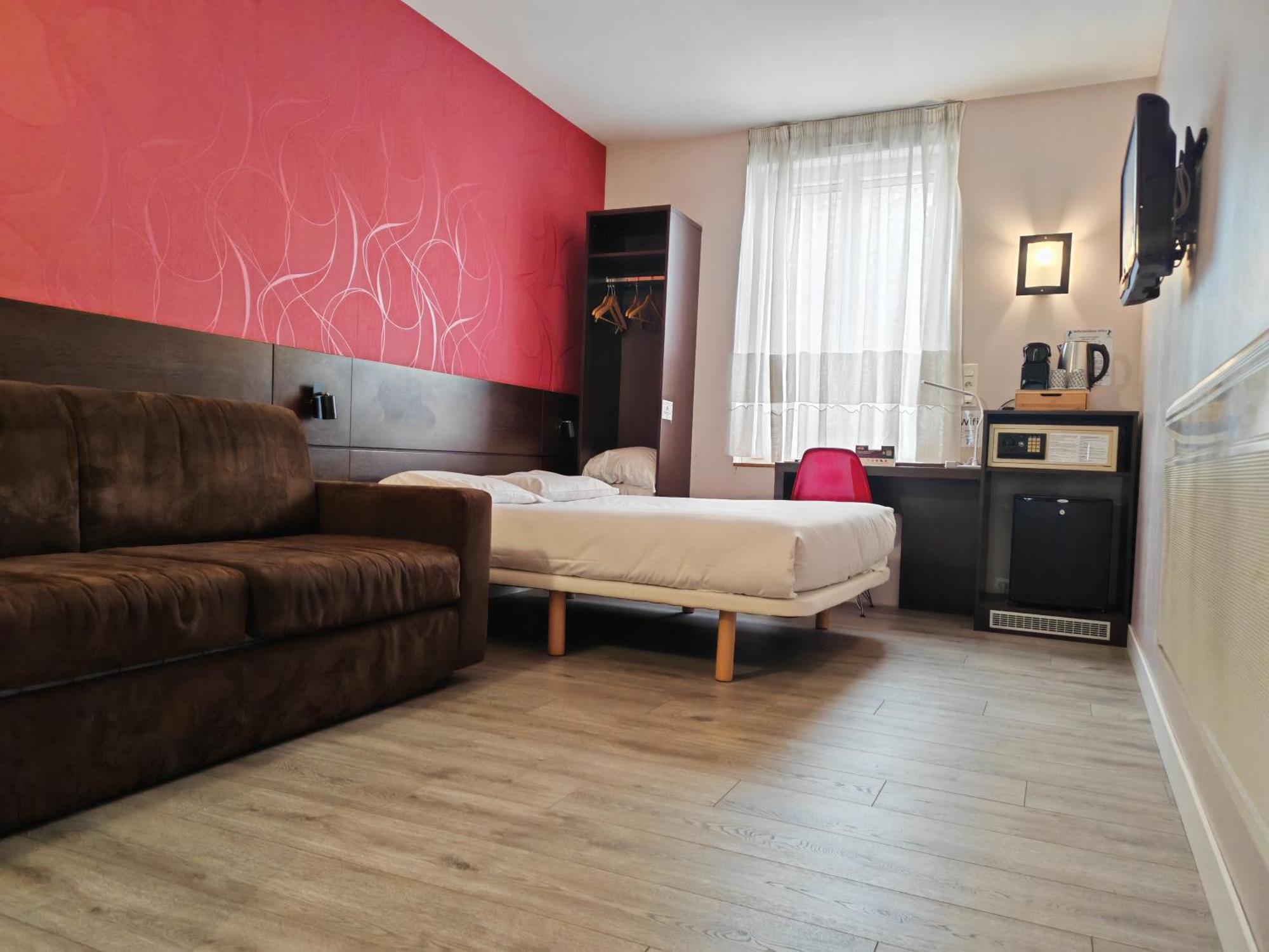 Urban Style, Hotel Le Cheval Noir, Saint-Etienne Eksteriør bilde