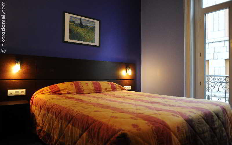 Urban Style, Hotel Le Cheval Noir, Saint-Etienne Eksteriør bilde